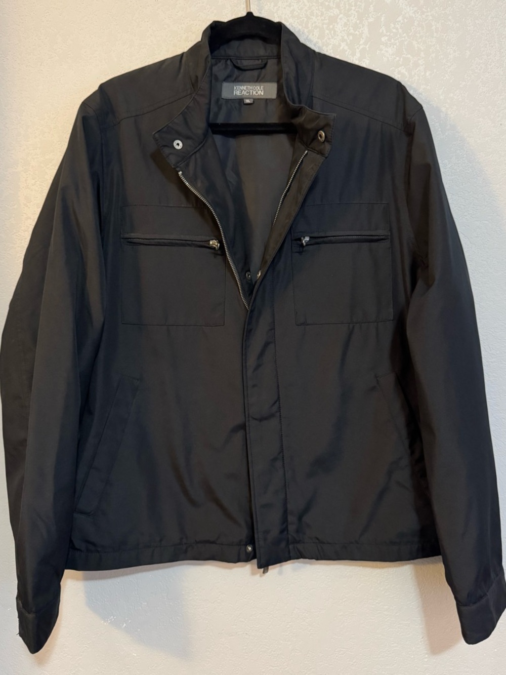 Kenneth Cole Reaction Men's Black Lightweight Zip Jacket